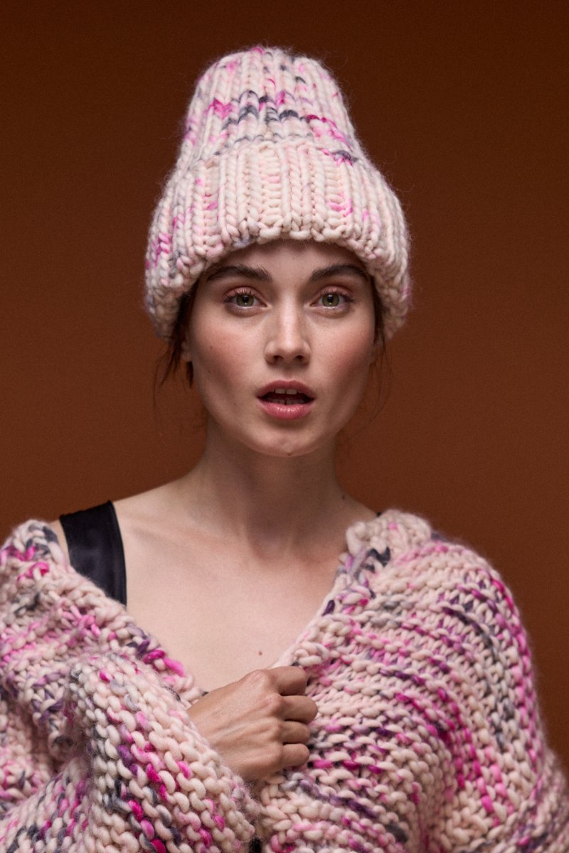 Beanie Sarah in chunky Rippstrick in Lila