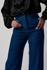 High-rise jeans with wide straight leg and fringe