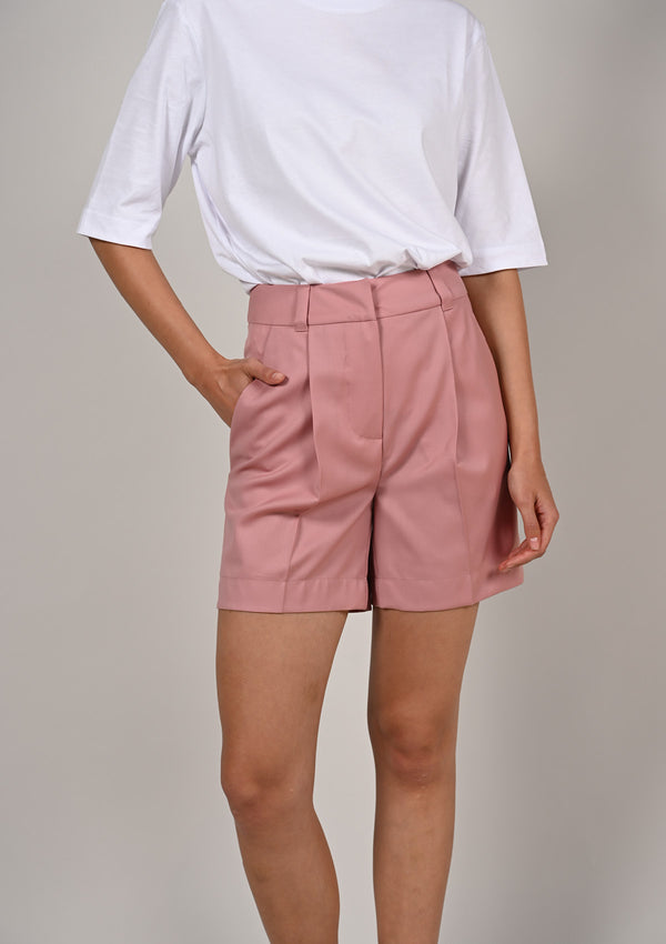 Shorts Peppa aus einer super leichten Sommerwolle mit Bundfalten